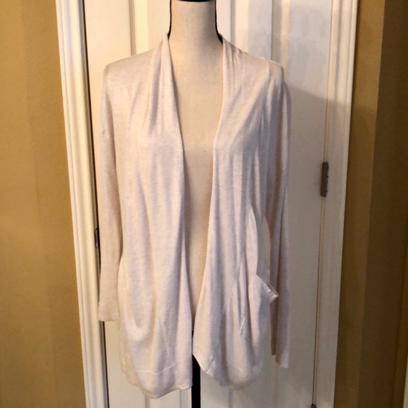 [H&M] - Picture 1 of 3